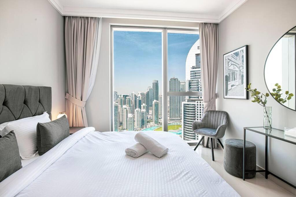 Magnificent Brand New Lux 3Br Burj & Fountain View Apartment Дубай Екстериор снимка