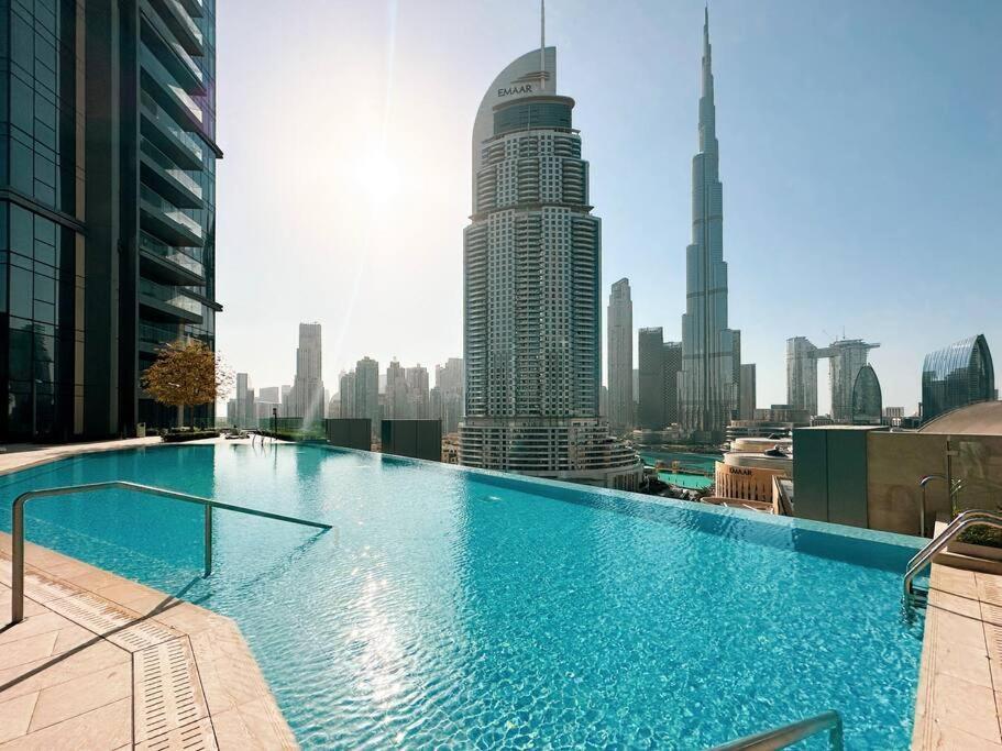Magnificent Brand New Lux 3Br Burj & Fountain View Apartment Дубай Екстериор снимка
